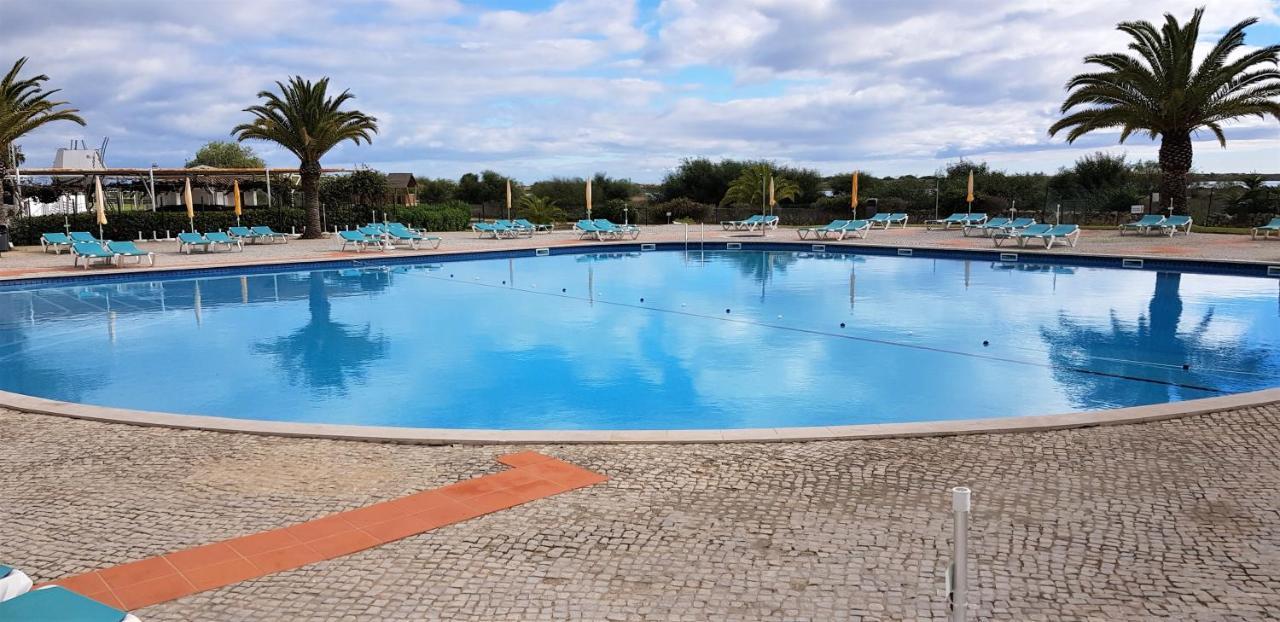 Casa Marias II - Inserido No Resort Golden Club Cabanas 카바나스데타비라 외부 사진